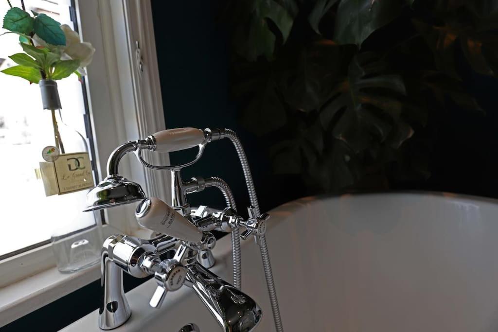 Vila Stylish Townhouse 15 Mins To Laines & Seafront Hove Exteriér fotografie